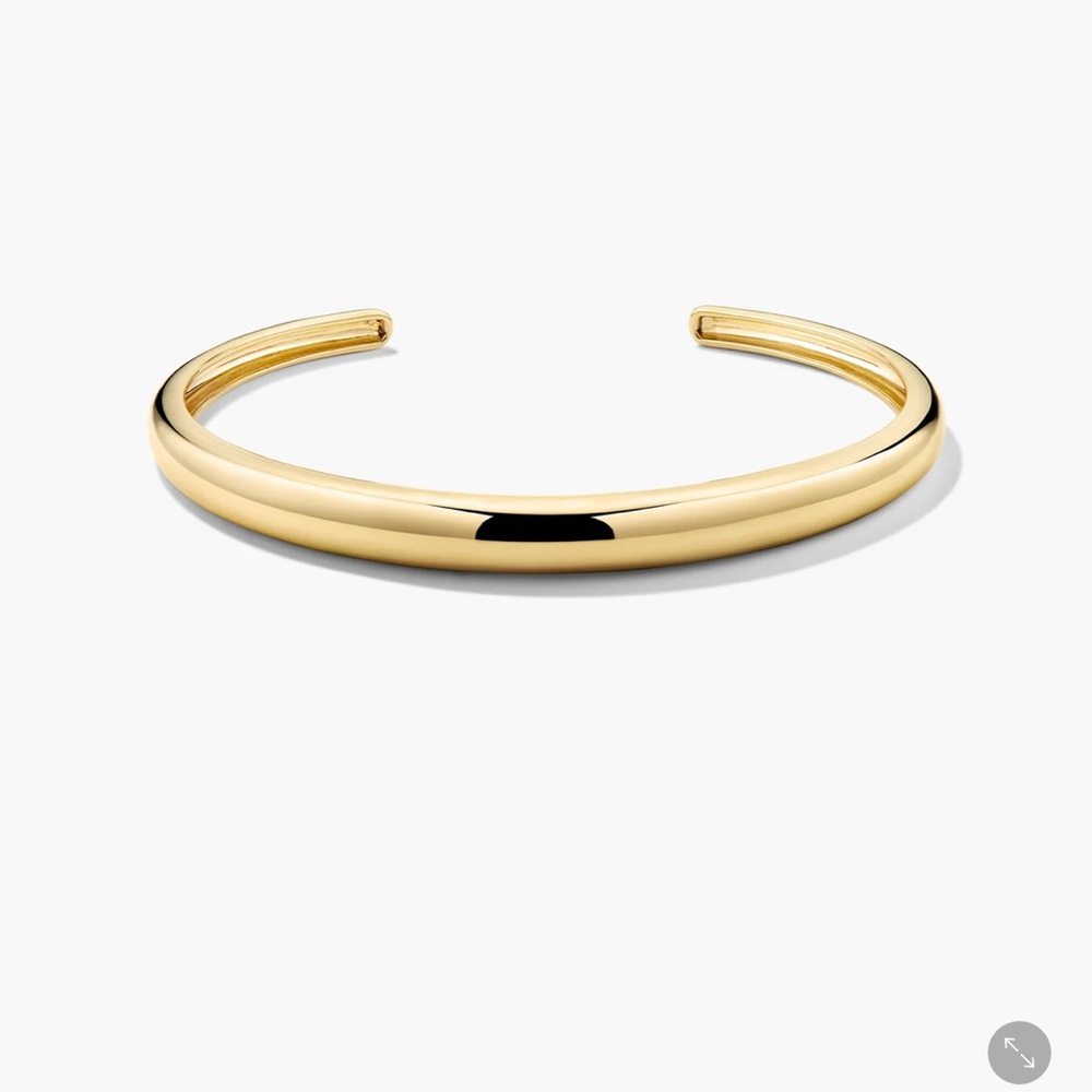 Mejuri Polished Gold Minimal Open Cuff Bracelet